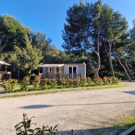 Camping Aux Portes De Cassis Roquefort-la-Bedoule Ngoại thất bức ảnh