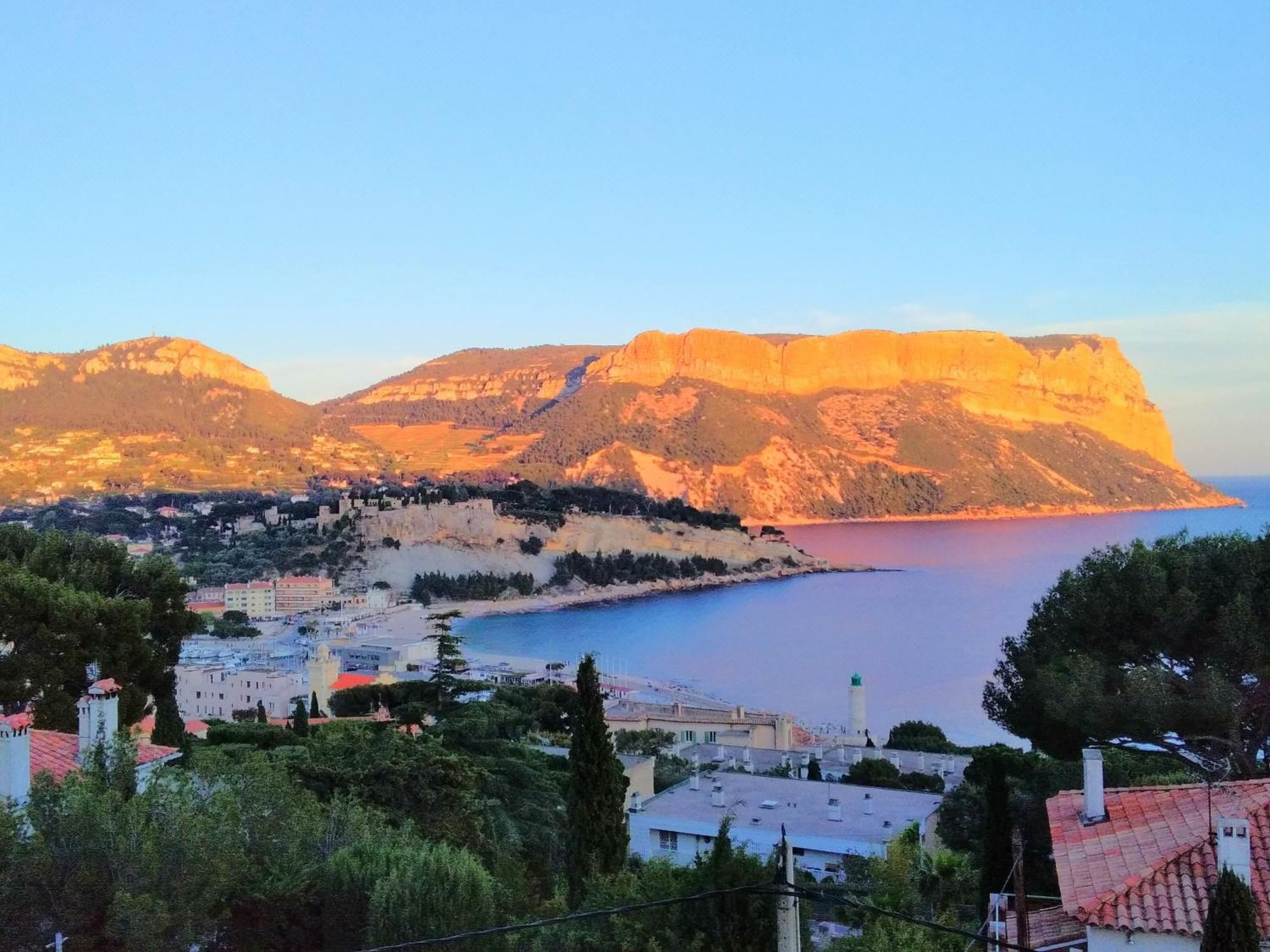 Camping Aux Portes De Cassis Roquefort-la-Bedoule Ngoại thất bức ảnh